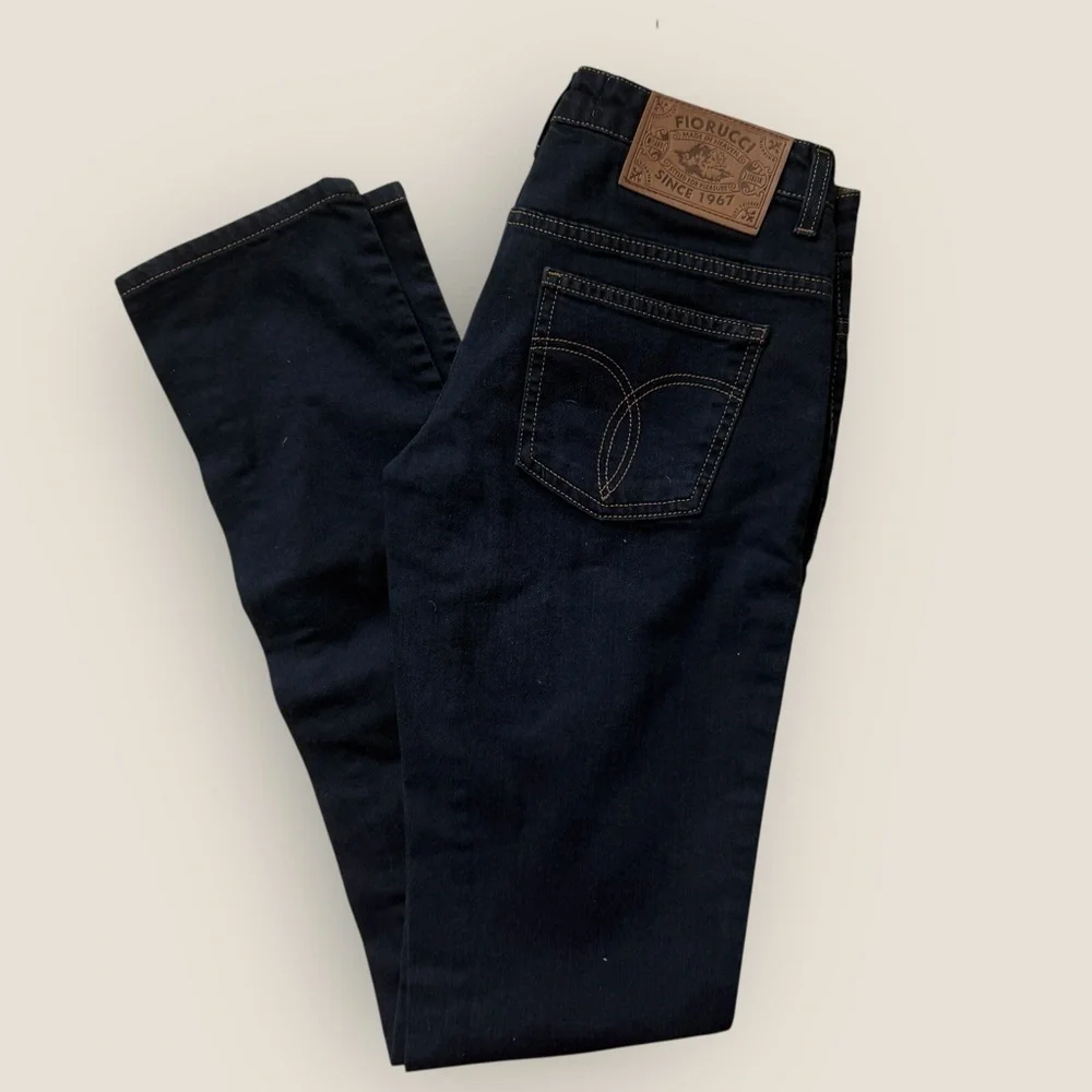 Fiorucci - Dark Wash Skinny Leg Jeans – Size 26 IT (US 2), NWT